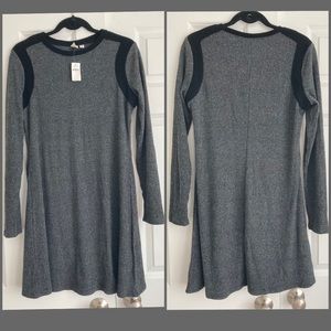 NWT GAP Long Sleeve Dress (size M Tall)